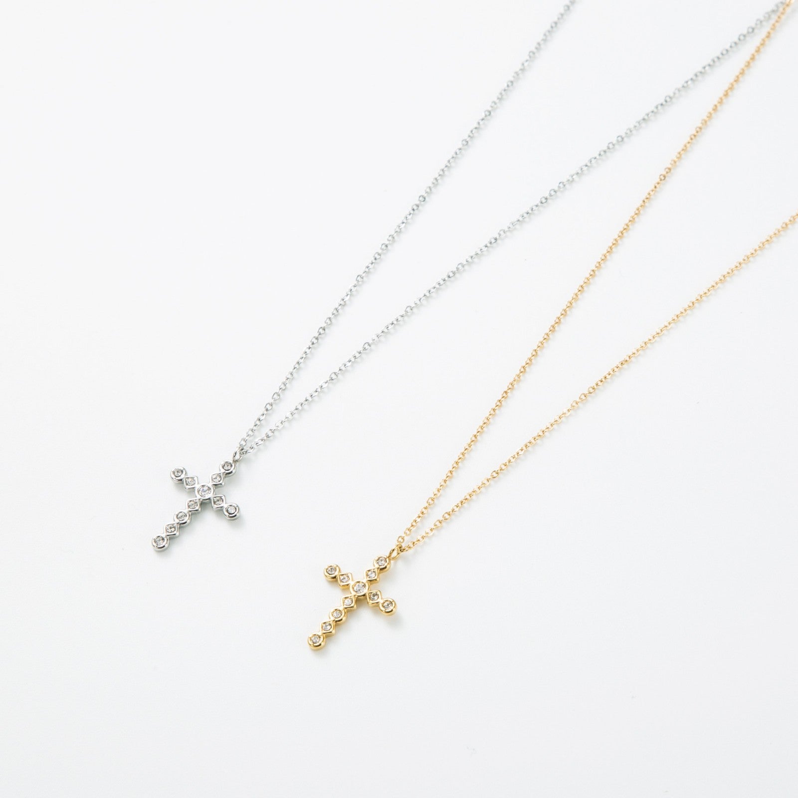 Collier croix