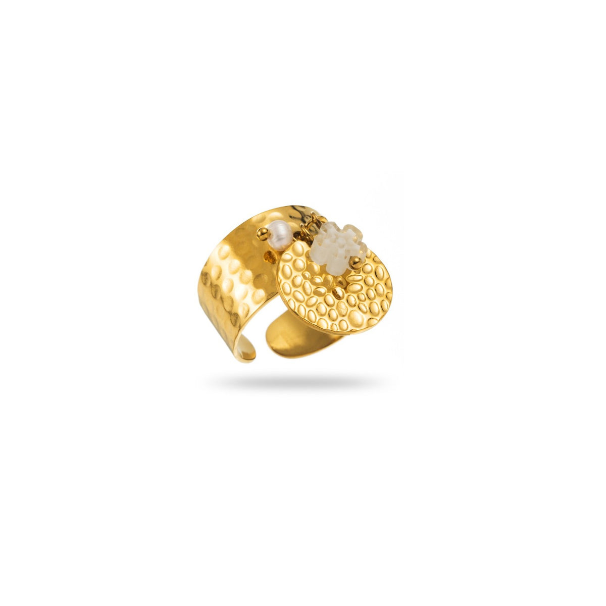 bague breloques martelée acier inoxydable doré pampilles blanches résiste à l'eau hypoallergénique