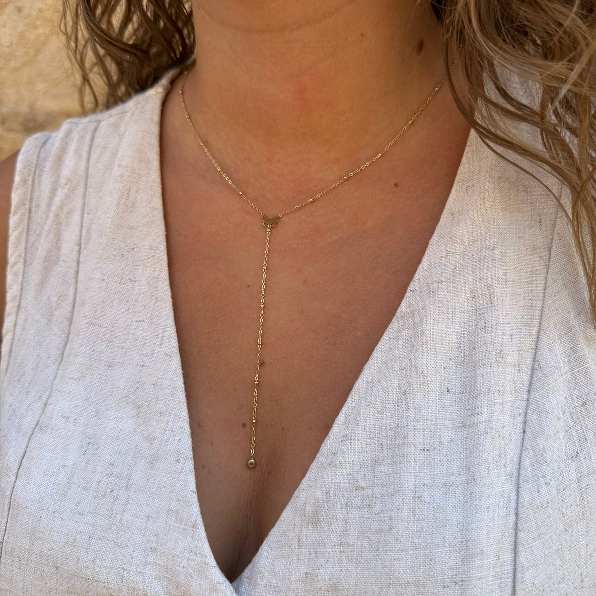 collier y cravate papillon acier inoxydable doré minimaliste