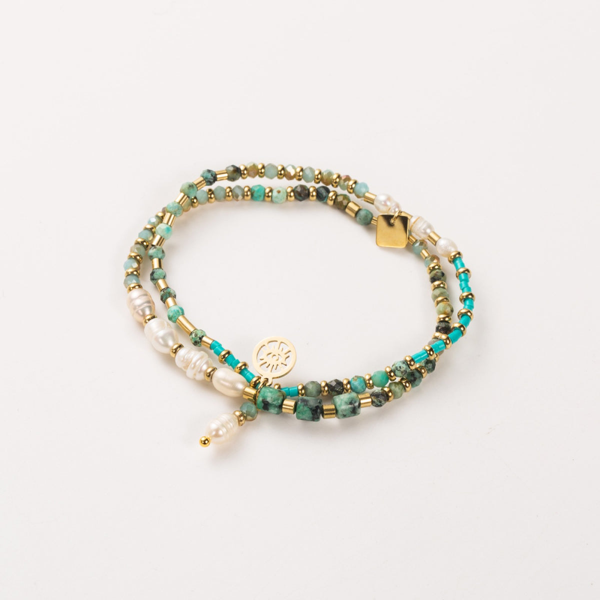 bracelet élastique en acier inoxydable doré avec pierres naturelles de turquoise africaine résiste à l'eau et hypoallergénique